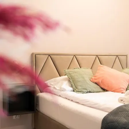 Smile - Z Prywatnym Monitorowanym Parkingiem By Spaceapart Jelenia Góra