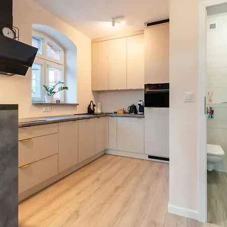 Smile - Z Prywatnym Monitorowanym Parkingiem By Spaceapart Appartement *