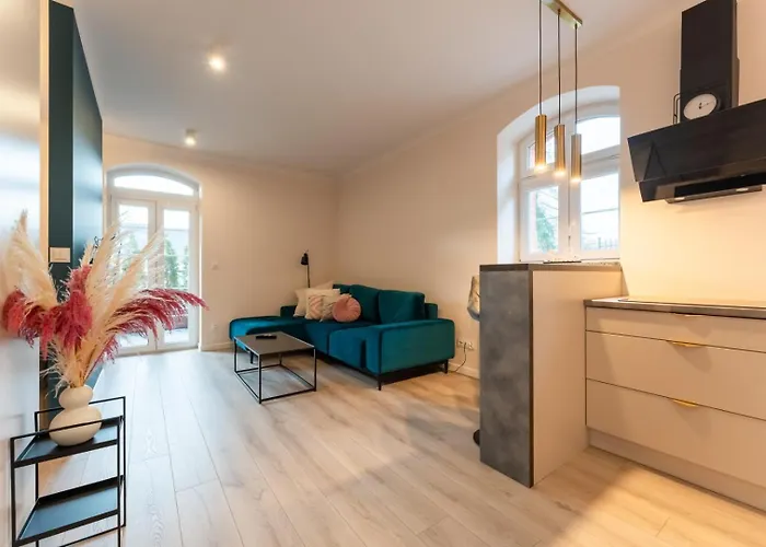 Smile - Z Prywatnym Monitorowanym Parkingiem By Spaceapart Jelenia Góra